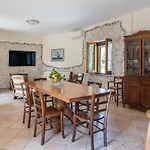La Pace Villa *