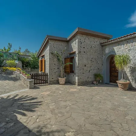 Вилла La Pace *