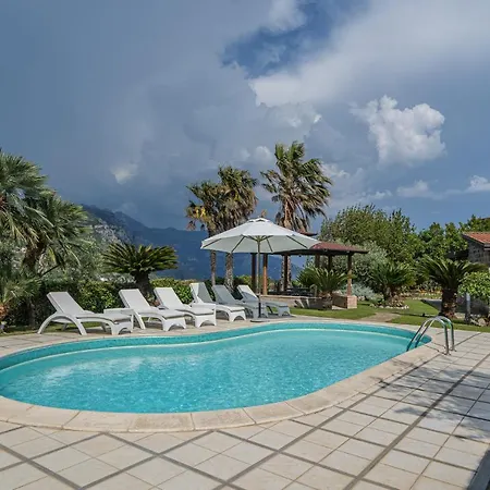 La Pace Вилла Сант'Анджелло