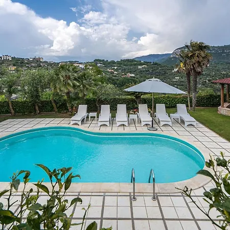 La Pace Villa
